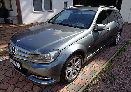 Mercedes-Benz C 220 T CDI DPF Gute Ausstattung Avantgarde