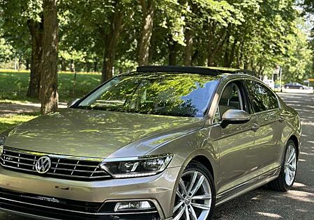 VW Passat Volkswagen R-line PANO