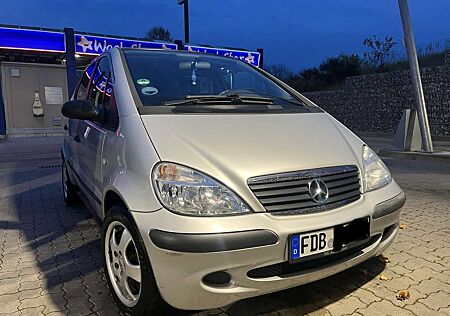 Mercedes-Benz A 140 Classic