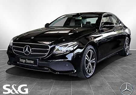 Mercedes-Benz E 300 d TOTWINKEL+KAMERA+SCHIEBEDACH+LED+17"