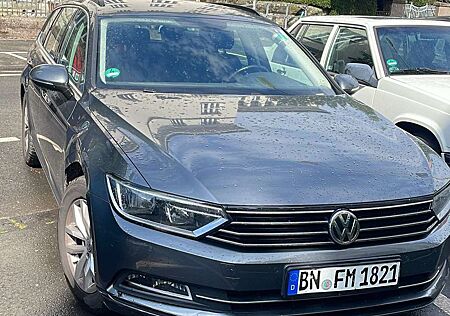 VW Passat Volkswagen 1.6 TDI (BlueMotion Technology) Comfortline