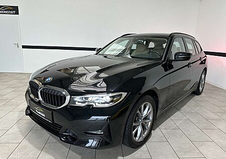 BMW 320 d Touring xDrive Aut Sport Line Navi*Leder*LED