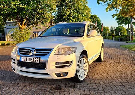 VW Touareg Volkswagen 3.0 V6 TDI DPF Aut. North Sails