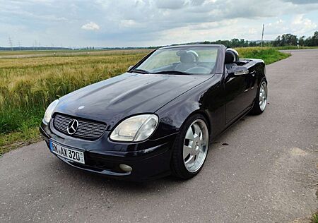 Mercedes-Benz SLK 320 Designo