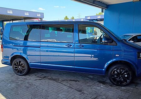 VW T5 Multivan Volkswagen Lang 4MOTION BMT Cup