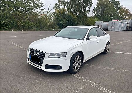 Audi A4 2.0 TDI DPF quattro Ambiente
