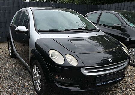 Smart ForFour 1.3 Passion *PANO/KLIMA/HU/AU 06/2026*
