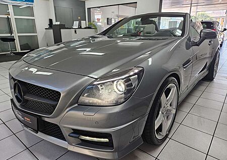 Mercedes-Benz SLK 200 Roadster BlueEfficiency AMG LINE