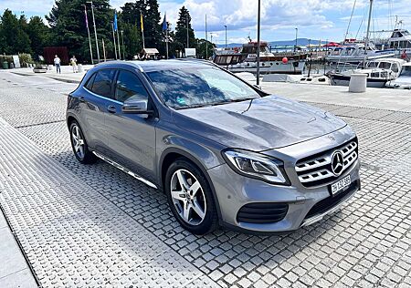 Mercedes-Benz GLA 200 7G-DCT AMG Line