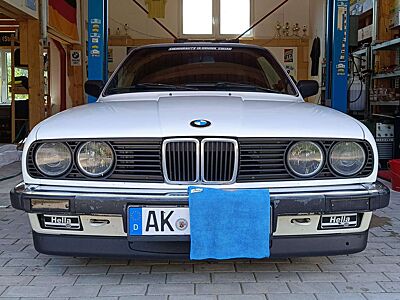 BMW 330 E30 325i / 330i