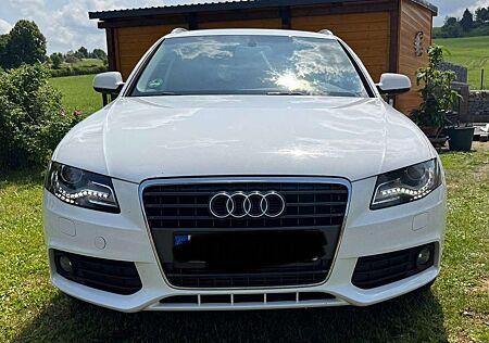 Audi A4 Avant 2.0 TDI DPF S line Sportpaket (plus)