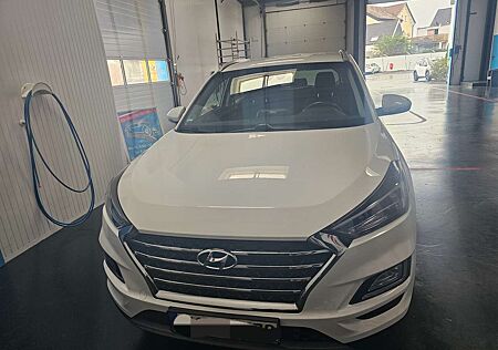 Hyundai Tucson +1.6+GDi+2WD+DCT+N+Line