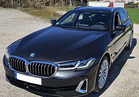 BMW 530 gebraucht kaufen BMW 530e 530 Touring Aut. Luxury Line