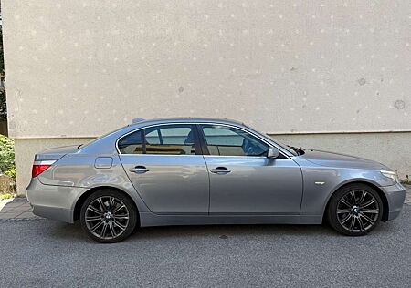 BMW 520i 520
