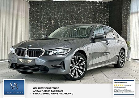 BMW 330 e xDrive Sport Line 1 Hand* Head-up Display* Leder