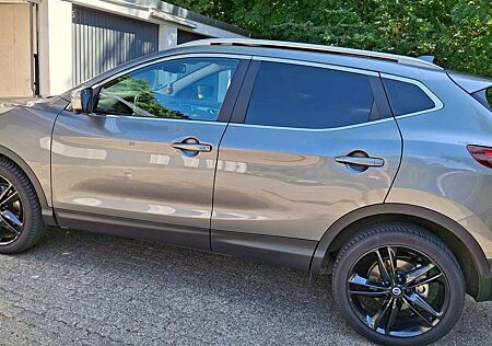 Nissan Qashqai 1.3 DIG-T N-MOTION
