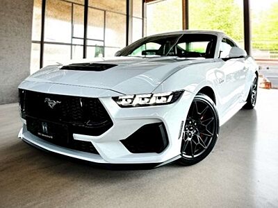 Ford Mustang GT V8 Fastback 6gang Deutsch| Neuzustand