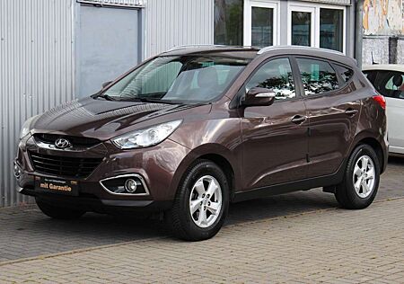 Hyundai ix35 Style 2WD Automatik+Klimaaut+T-Leder+2.Hand