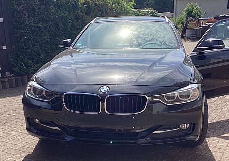 BMW 320d 320 Touring Aut. Sport Line