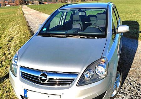 Opel Zafira 1.8 Family