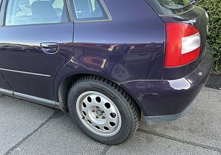 Audi A3 1.6 Ambiente