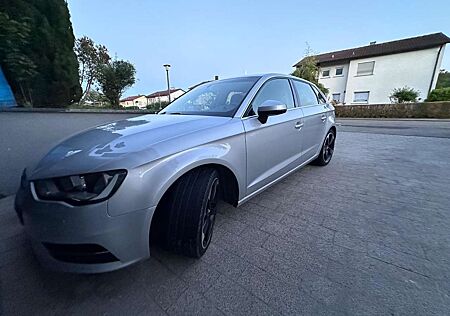 Audi A3 1.4 TFSI Sportback Ambiente S tronic