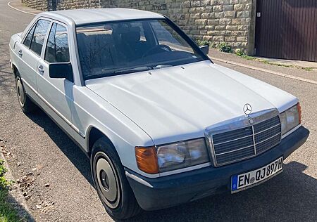 Mercedes-Benz 190 D 2.5