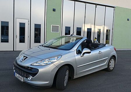 Peugeot 207 CC 120 VTi Automatik Sport