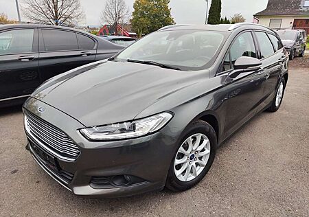 Ford Mondeo Turnier 1.5 Automatik Navi LED