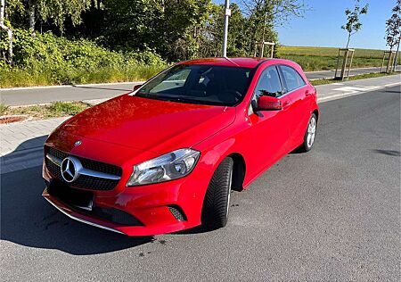 Mercedes-Benz A 180 7G-DCT Style