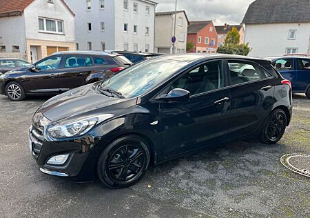 Hyundai i30 blue *1.Hd*Klima*scheckh*unfallfrei*Euro 6*