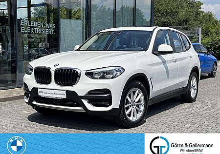 BMW X3 xDrive20d //Panoramadach Sportsitze Stop&Go