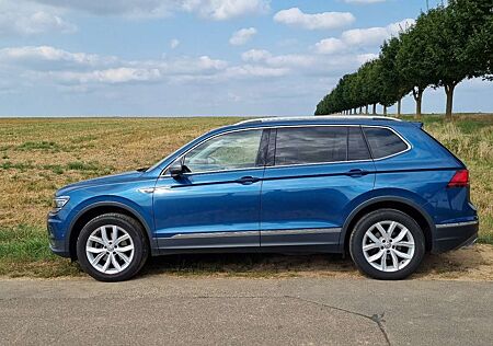 VW Tiguan Volkswagen Highline 4Motion