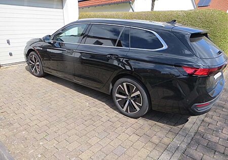 VW Passat Variant Volkswagen 1.5 e-Hybrid OPF DSG Business