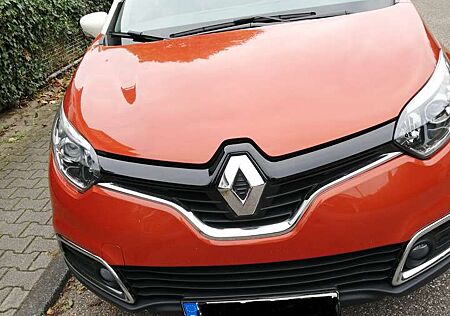 Renault Captur Luxe Automatik wenig Kilometer 43.650 km 2015 BJ