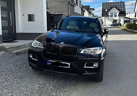 BMW X6 +xDrive50i