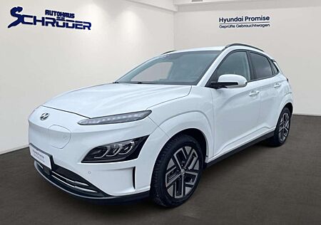 Hyundai Kona Elektro (100 kW) Trend Navigation Kamera Allwet