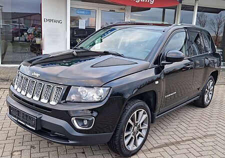 Jeep Compass Limited 4x4 Autom.+Ahk/Kamera/8fach ber./Scheckh.!