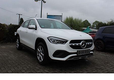 Mercedes-Benz GLA 200 d Progressive-NAVI/LED/SHZ/APP/