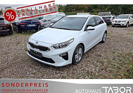 Kia Cee'd Ceed / 1.6 CRDi Vision Kamera Navi PDC LM SHZ