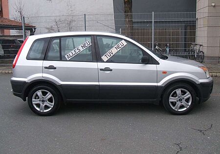 Ford Fusion 1,6 Cross-X-Road*Sonder-Modell*a.wTÜV-ALLES-NEU