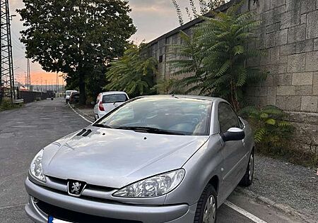 Peugeot 206 CC 110