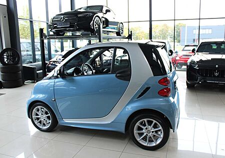 Smart ForTwo COUPE SOFTOUCH AUT. EDITION PASSION NAVI KLIMA TOP