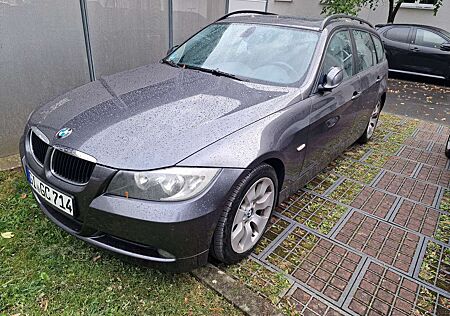 BMW 320i 320 3er Touring Touring Aut.