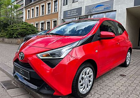 Toyota Others Aygo (X) 1.0-l-VVT-i Play S-CVT 5.Türig, Kamera