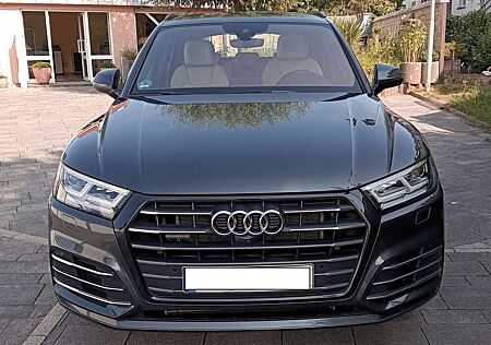 Audi Q5 55 TFSI e quattro S tronic