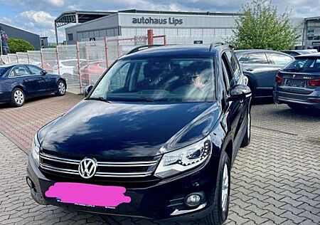VW Tiguan Volkswagen 2.0 TSI 4Motion Track & Style
