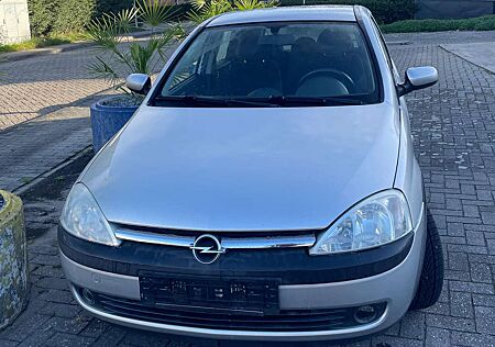 Opel Corsa 5-Türer 1.2 16V Cosmo