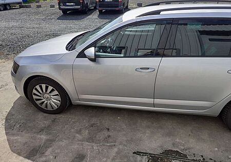 Skoda Octavia Combi 2.0 TDI DSG Ambition