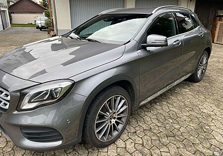 Mercedes-Benz GLA 220 d 4Matic 7G-DCT Urban